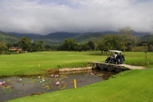 Cart at the golf course of the FRADE golf club in Angra.