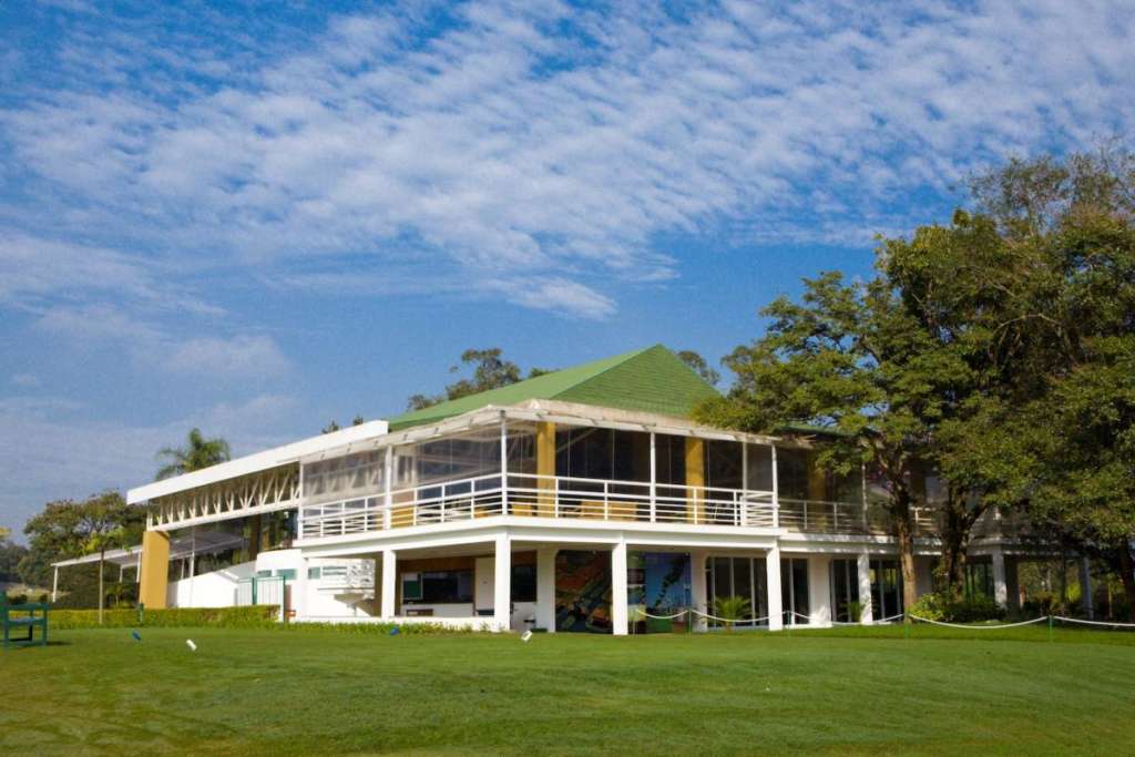 Clunhouse of the golf course of the Terras de Jao Jose golf club in Itu.